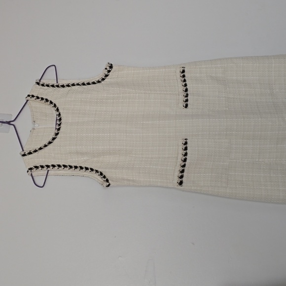 Commense Midi Dress - Picture 4 of 13